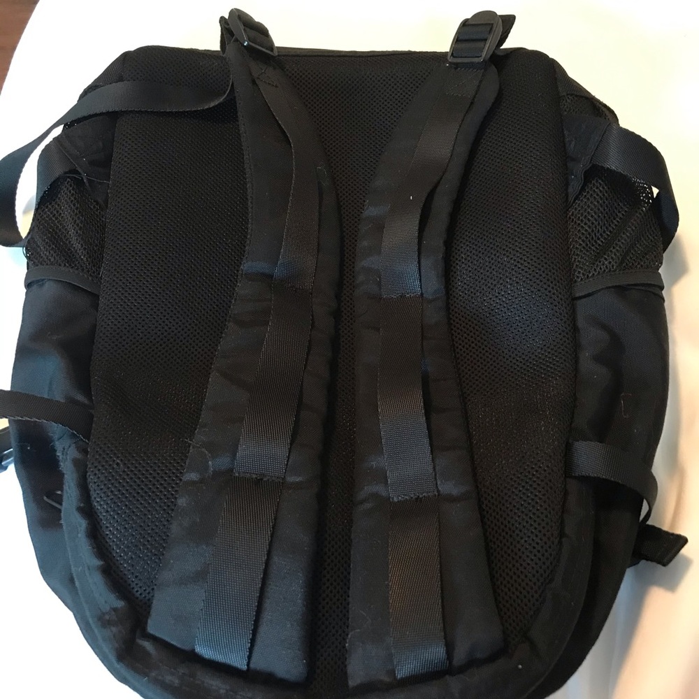 PINK backpack - Picture 2 of 10